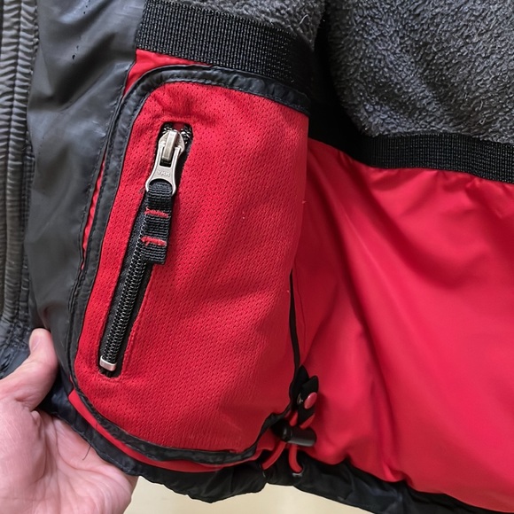 Gender-Neutral Winter Jacket for Kids - Picture 4 of 6